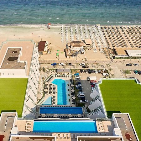 Seaview Luxury Studio In Infinity Beach Resort Мамая Екстериор снимка