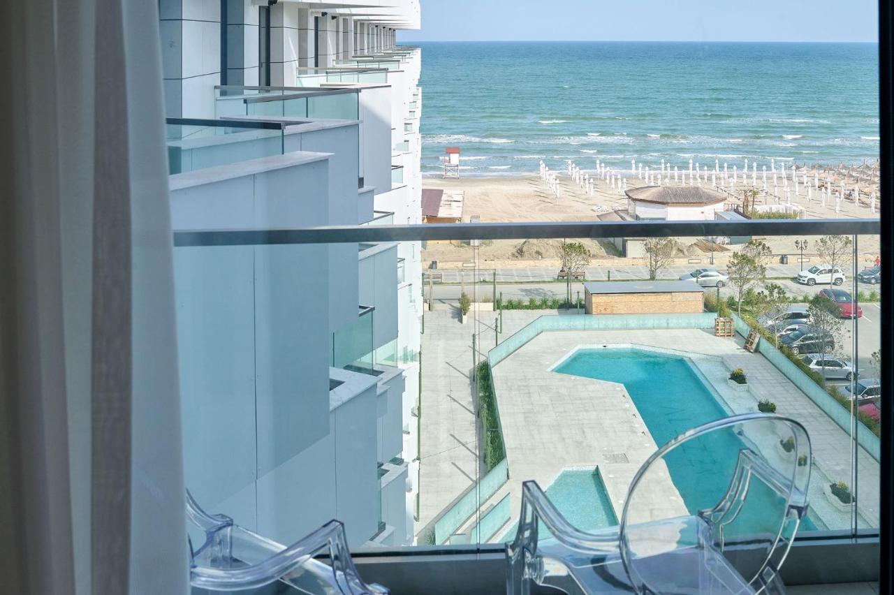 Seaview Luxury Studio In Infinity Beach Resort Мамая Екстериор снимка
