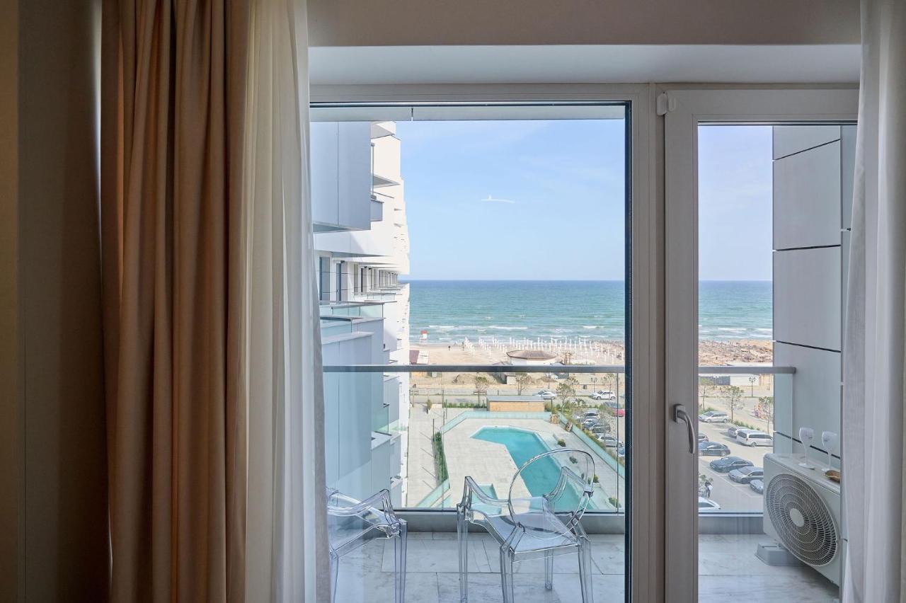 Seaview Luxury Studio In Infinity Beach Resort Мамая Екстериор снимка
